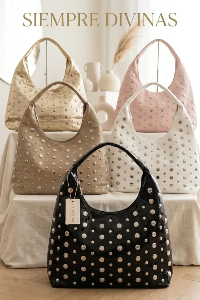 Bolso tachuelas charol